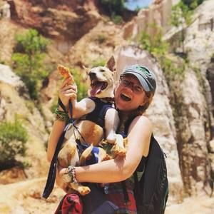 Meet your Posher, Emily